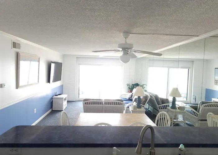 Apartment Oceanfront 29th St 2br 2ba Steps To Boardwalk Ocean Stadt