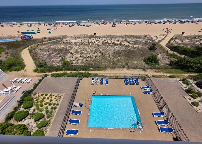 Oceanfront 29th St 2br 2ba Steps To Boardwalk *